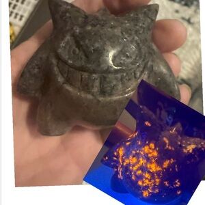 Yooperlight Pokeman Gengar stone figure UV Glow